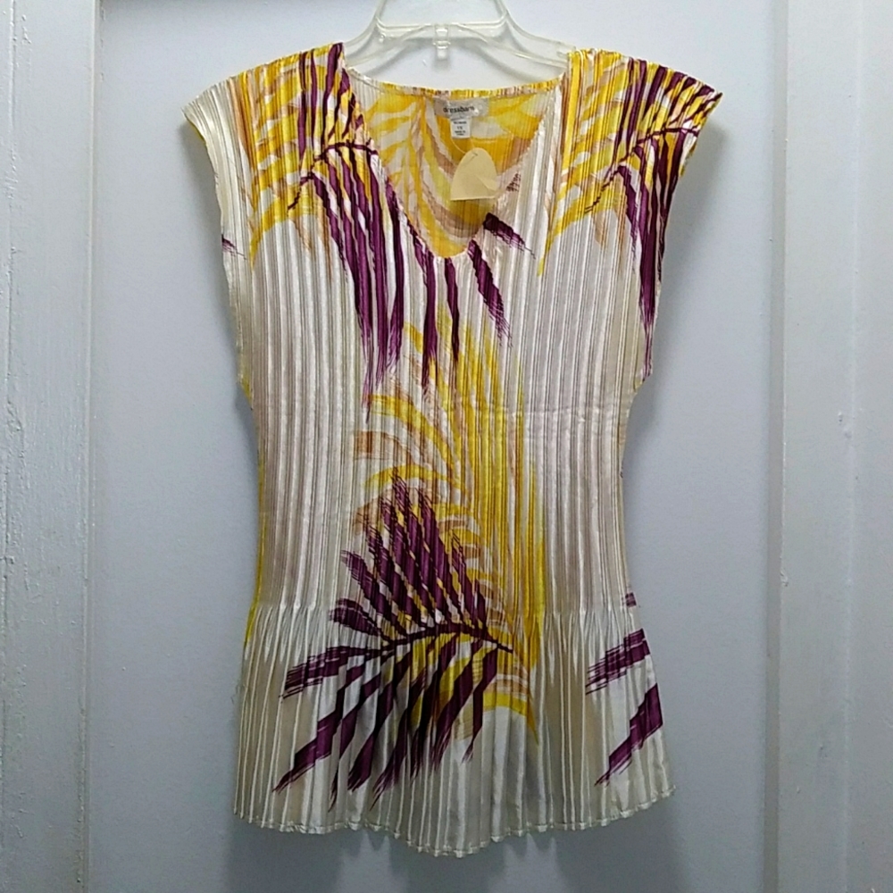 Dressbarn Hawaiian Print Top